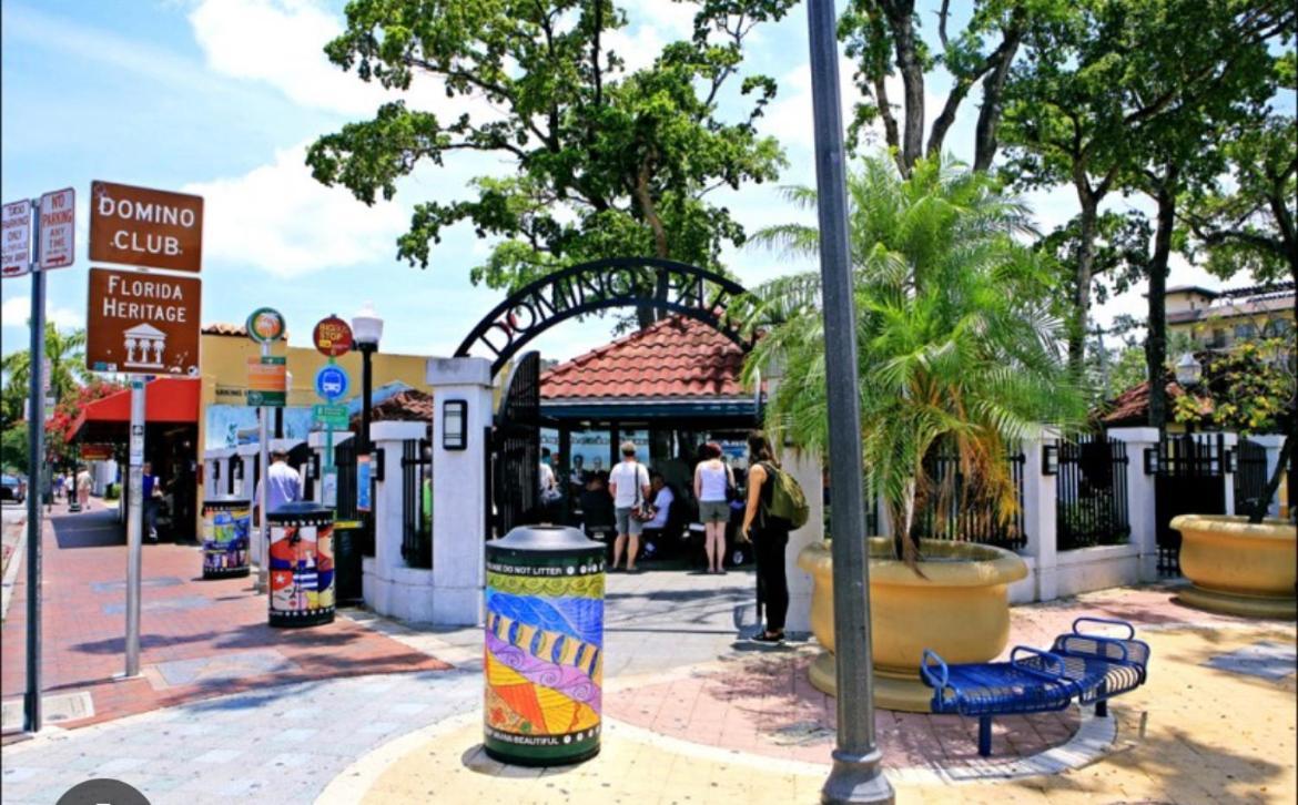 Blue Little Havana Miami Exterior photo